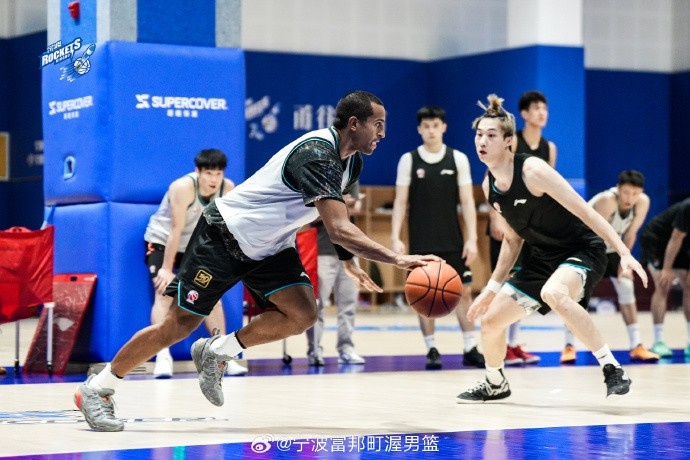 蓄力新赛季！宁波男篮晒训练日常：训练打卡 蓄力前行