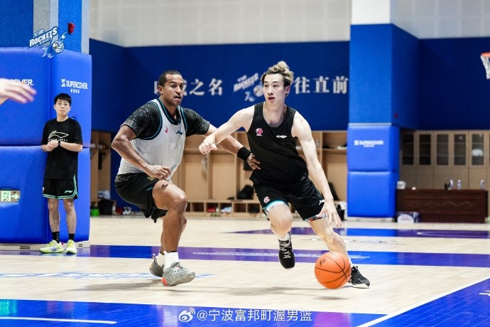 蓄力新赛季！宁波男篮晒训练日常：训练打卡 蓄力前行