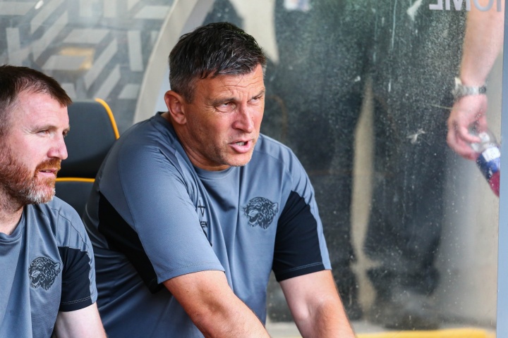 赫尔城主帅:要限制切尔西或许只能靠犯规,很多球队想进我们球 赫尔城主帅:要限制切尔西或许只能靠犯规,很多球队想进我们球